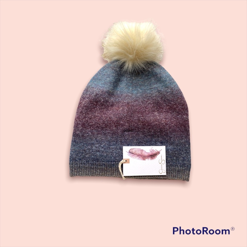 Jessica Simpson Womens winter hat